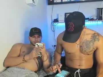 PabloArena – webcam model profile photo Image 4