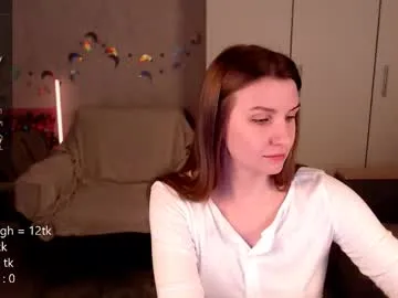 mysthush – webcam model profile photo Image 12