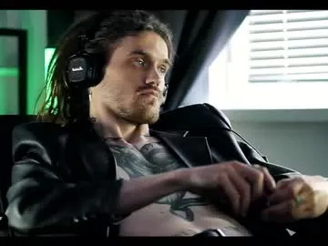 _medal_of_horny_ chat room preview Image 11