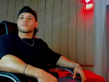 DomManlyGuy – webcam model profile photo Image 19