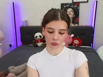 WitchAnnie chat room preview Image 2