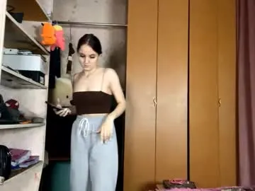 LilithSapphire – webcam model profile photo Image 8