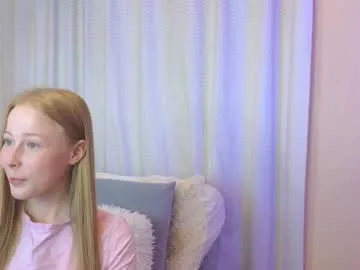 jenny_angelok Image 19