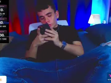 PabloArena – webcam model profile photo Image 2