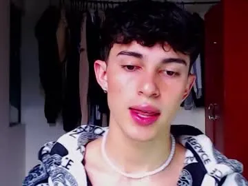 zui_lu chat room preview Image 5