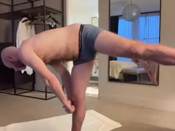 Kento26767 – webcam model profile photo Image 10