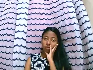 roouse – webcam model profile photo Image 17