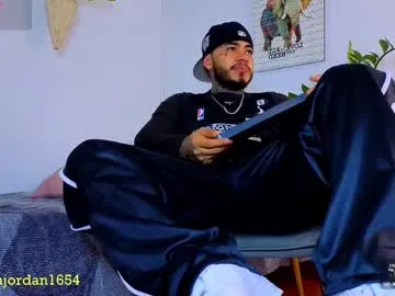 dears_pearlss – webcam model profile photo Image 5