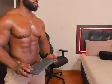 PansySeveryn – webcam model profile photo Image 12