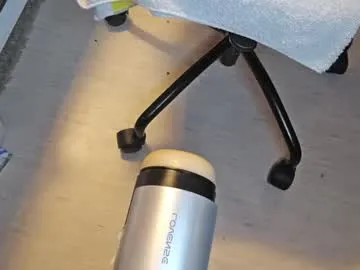 BananaDickon2 – webcam model profile photo Image 7