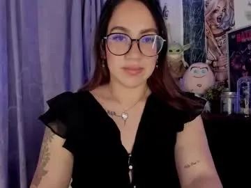 TwinksNextDoor – webcam model profile photo Image 10