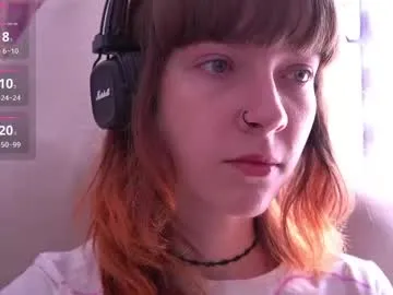 miss_spider chat room preview Image 10