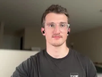 PabloArena – webcam model profile photo Image 4