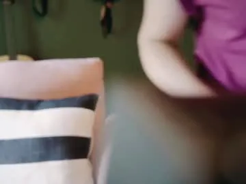 irohani_usagi – webcam model profile photo Image 4