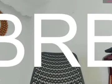 silent_chill – webcam model profile photo Image 9