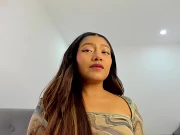 katnees_correa Image 3