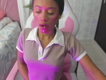 TwinksNextDoor – webcam model profile photo Image 9