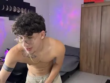 PabloArena – webcam model profile photo Image 18