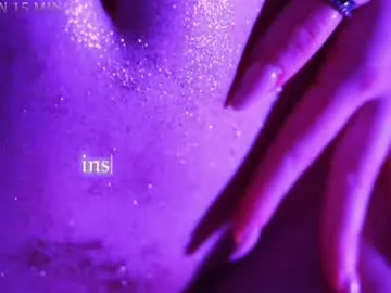 Suhu_love – webcam model profile photo Image 4