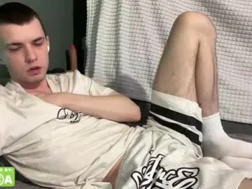 someone_sweet – webcam model profile photo Image 12