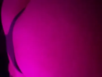 lioncluess – webcam model profile photo Image 14