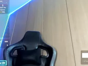 shine_vivi – webcam model profile photo Image 13