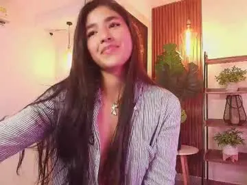 alana15 – webcam model profile photo Image 19