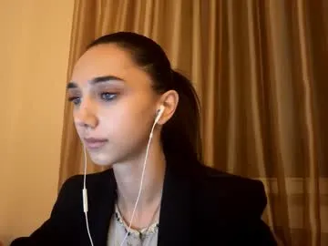 kaliana_ggh – webcam model profile photo Image 8