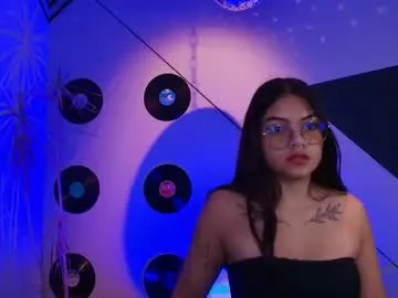 dears_pearlss – webcam model profile photo Image 18
