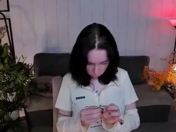 roouse – webcam model profile photo Image 19