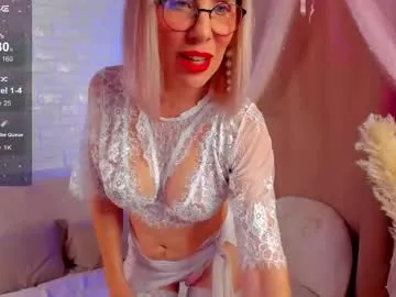 WitchAnnie – webcam model profile photo Image 9