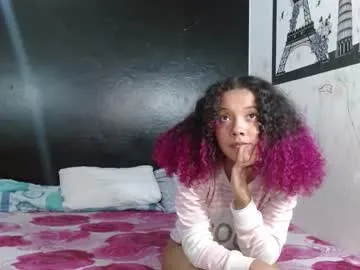 lola_pretty18 Image 19