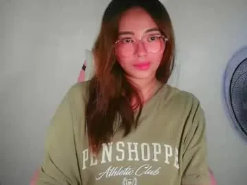 skinny_candy18 – webcam model profile photo Image 6