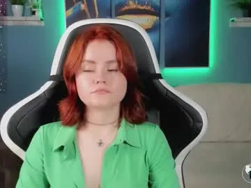 luckrose – webcam model profile photo Image 4