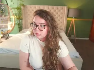 LoraDevine – webcam model profile photo Image 6