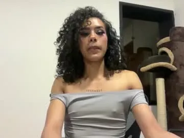Ladyrubbyx – webcam model profile photo Image 18