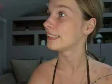 dears_pearlss – webcam model profile photo Image 12