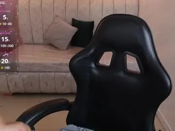 zui_lu chat room preview Image 16