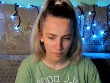 hornyshow_tv – webcam model profile photo Image 4