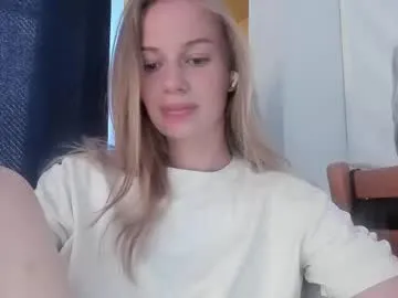 loving_ladies – webcam model profile photo Image 8