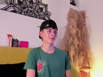 suannedoriean – webcam model profile photo Image 19