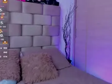 alorianna – webcam model profile photo Image 5