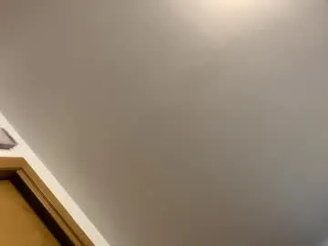 Benson18y – webcam model profile photo Image 13