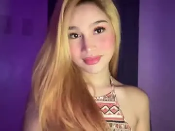 manika21 Image 8