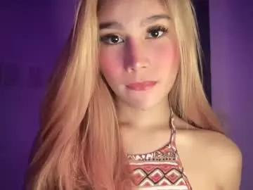 manika21 Image 9
