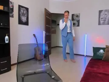 kai101010 – webcam model profile photo Image 18