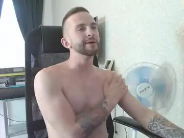 PabloArena – webcam model profile photo Image 14