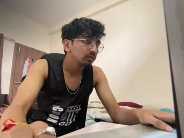 dears_pearlss – webcam model profile photo Image 12