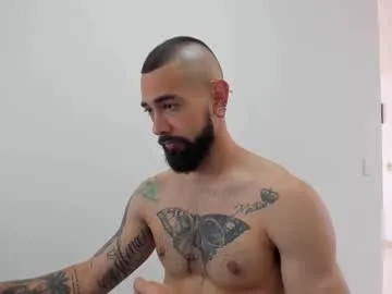 lioncluess – webcam model profile photo Image 17