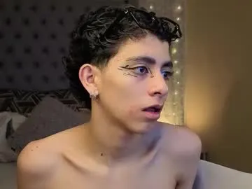 ares_aestheticgod – webcam model profile photo Image 6